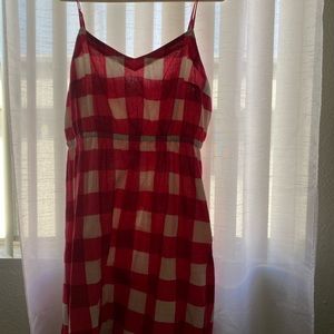 Mini Pattern Dress ! 🍓